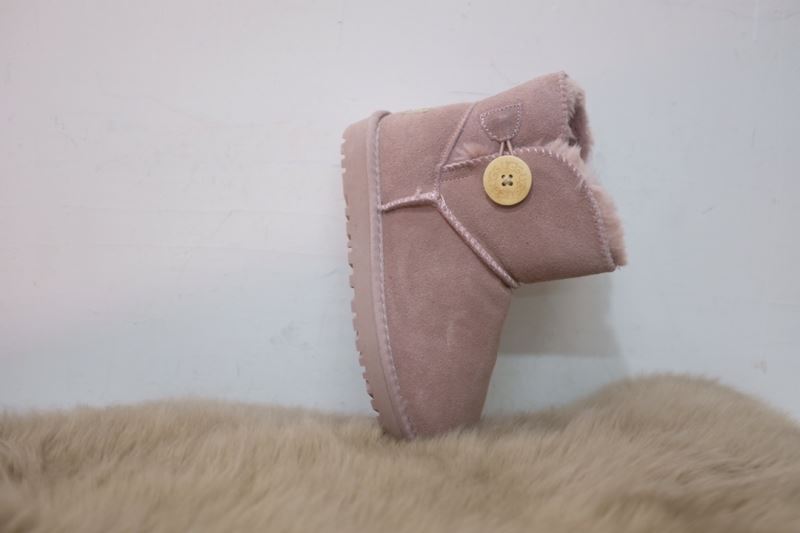 UGG SHOES